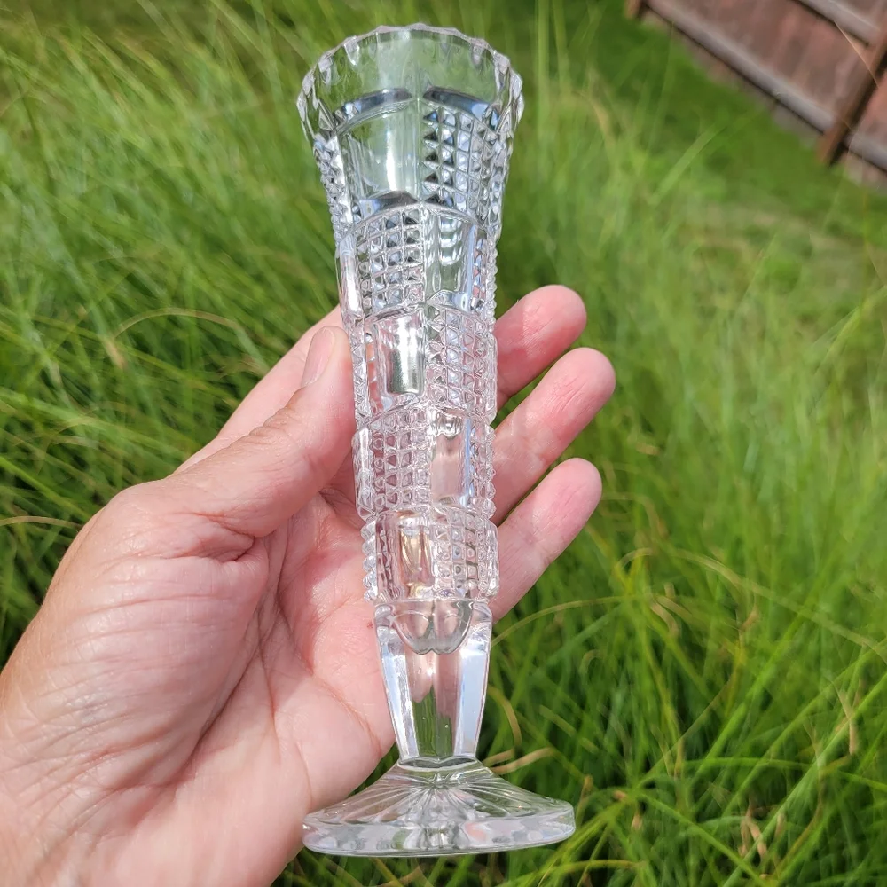Pretty Vintage Cut Glass Bud Vase ~ Nice!